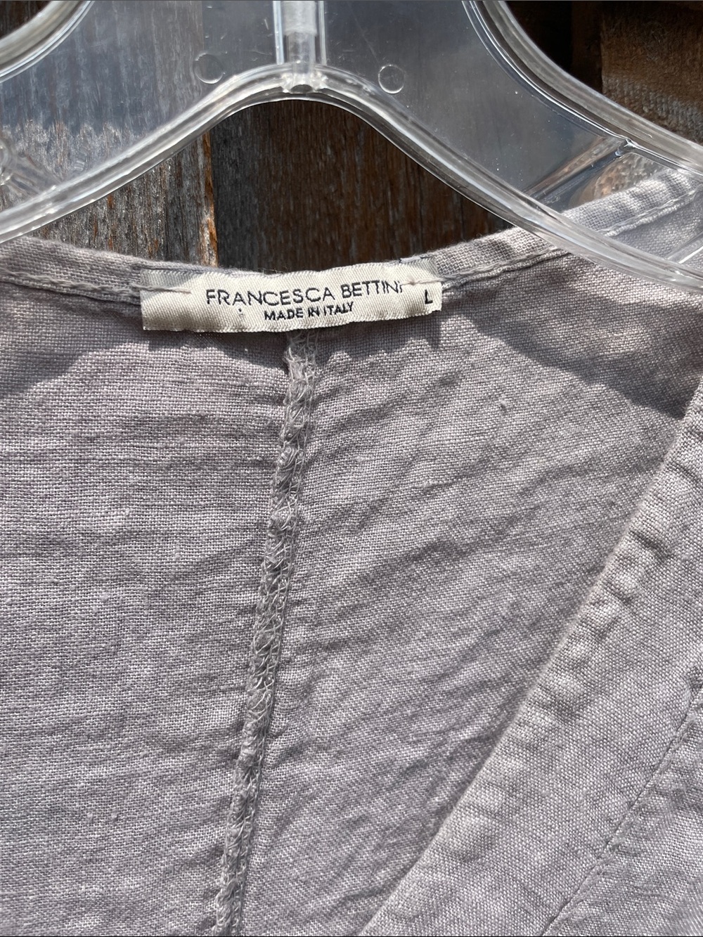 Francesca Bettini Sleeveless V-Neck Linen Dress in Light Gray - Picture 2 of 9